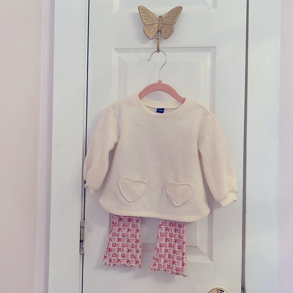 Old Navy 12-18 month “Love outfit”